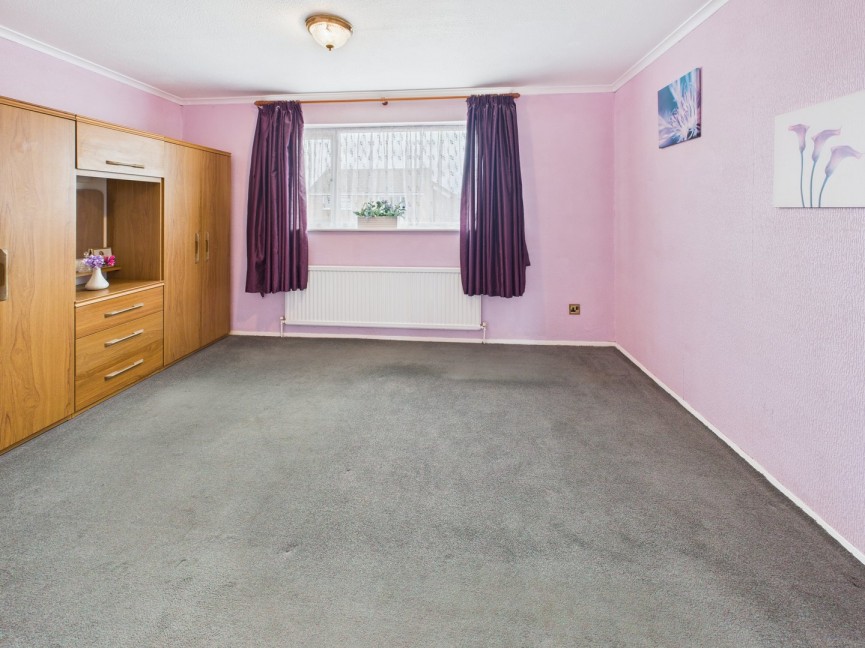 4 bedroom House for Sale Laxton Gardens, Baldock, Hertfordshire