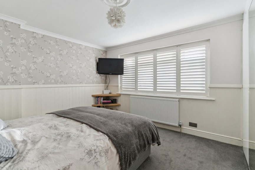 3 bedroom House for Sale Gainsford Crescent, Hitchin, Hertfordshire