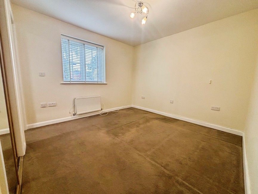 2 bedroom Flat for Letting Great North Road, Hatfield, Hertfordshire