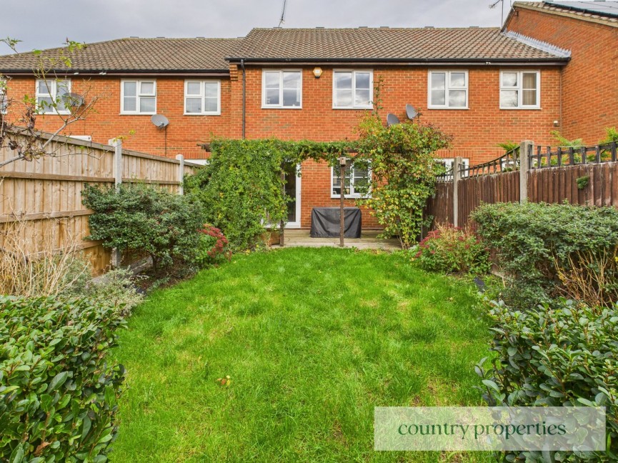 2 bedroom House for Sale Lincoln Close, Welwyn Garden City, Hertfordshire