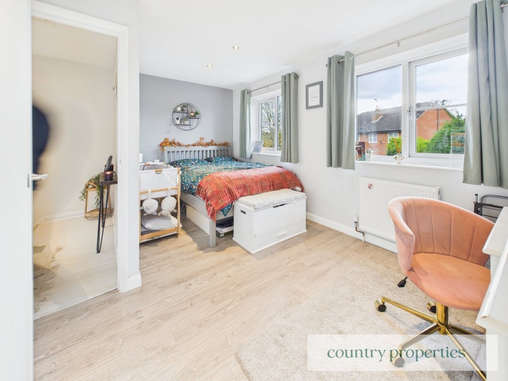 Lincoln Close, Welwyn Garden City, Hertfordshire