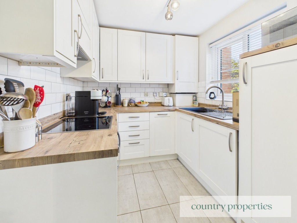 Lincoln Close, Welwyn Garden City, Hertfordshire