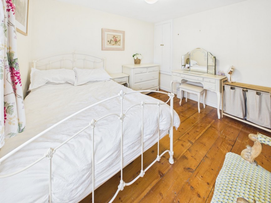 2 bedroom House for Sale Gardiners Lane, Ashwell, Hertfordshire