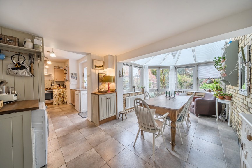 3 bedroom House for Sale Campton, Shefford, Bedfordshire