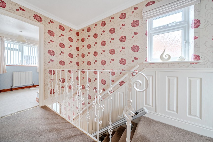 3 bedroom House for Sale The Mixies, Stotfold, Bedfordshire