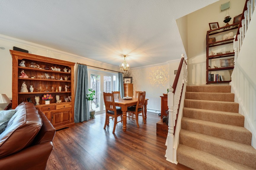 3 bedroom House for Sale Chicksands, Shefford, Bedfordshire