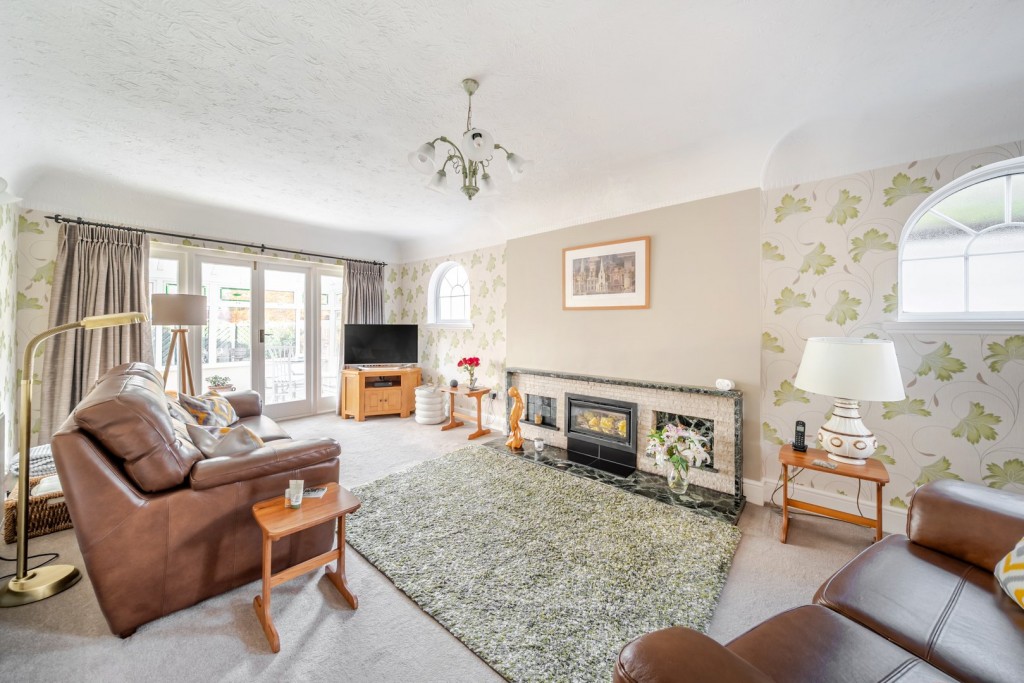 Ampthill Road, Shefford, Bedfordshire