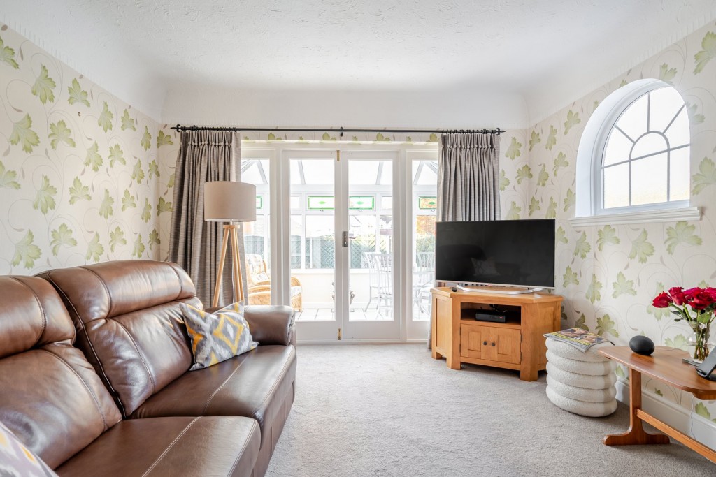 Ampthill Road, Shefford, Bedfordshire