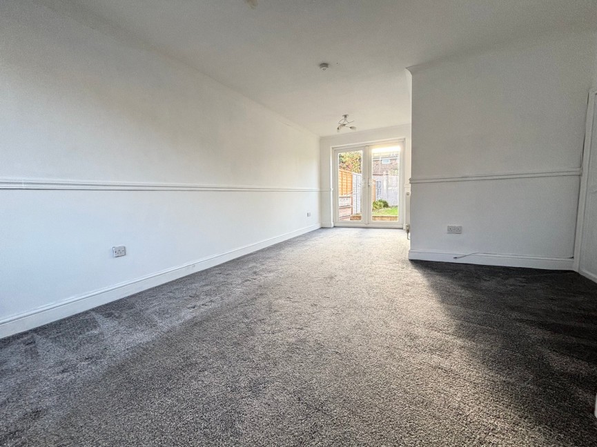 3 bedroom House for Letting Wordsworth Close, Royston, Hertfordshire