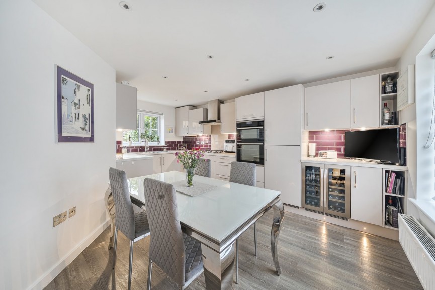 3 bedroom House for Sale Meppershall, Shefford, Bedfordshire