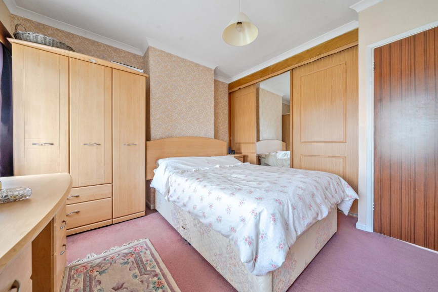 3 bedroom House for Sale George Street, Shefford, Bedfordshire