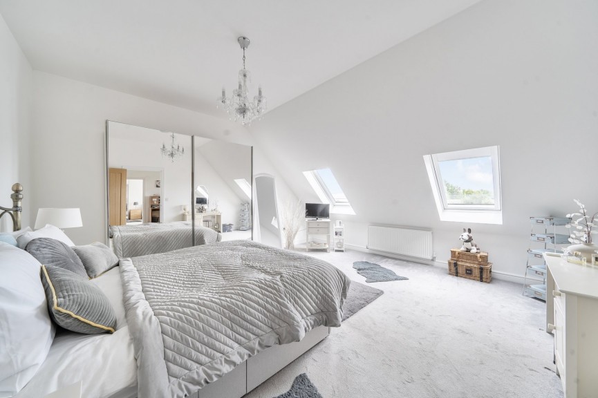 3 bedroom House for Sale Upper Caldecote, Biggleswade, Bedfordshire