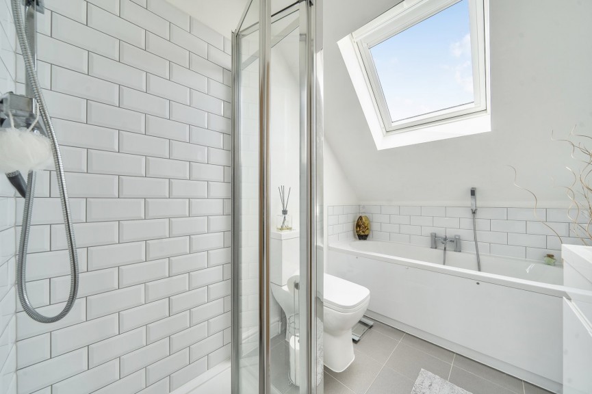 3 bedroom House for Sale Upper Caldecote, Biggleswade, Bedfordshire