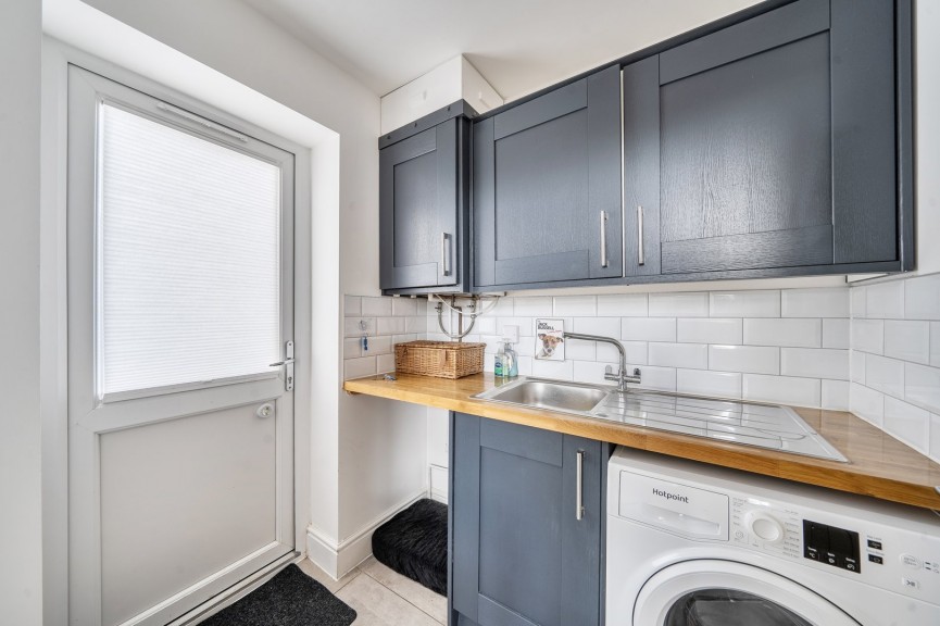 3 bedroom House for Sale Upper Caldecote, Biggleswade, Bedfordshire