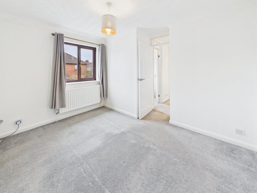 2 bedroom House for Sale Pentland Close, Sandy, Bedfordshire