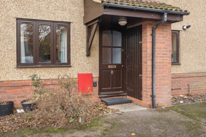 2 bedroom Flat for Sale Wycklond Close, Stotfold, Bedfordshire