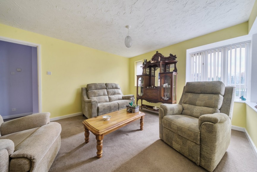 2 bedroom Flat for Sale Wycklond Close, Stotfold, Bedfordshire