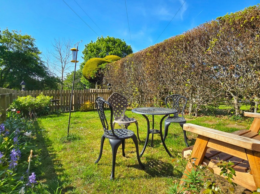 2 bedroom House for Sale Millbrook, Bedfordshire