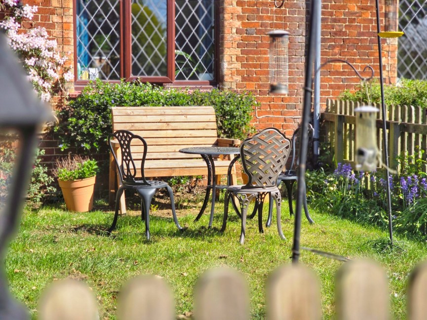 2 bedroom House for Sale Millbrook, Bedfordshire