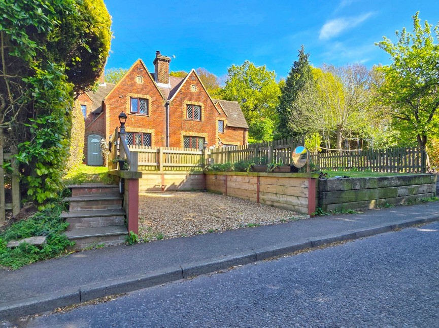 2 bedroom House for Sale Millbrook, Bedfordshire