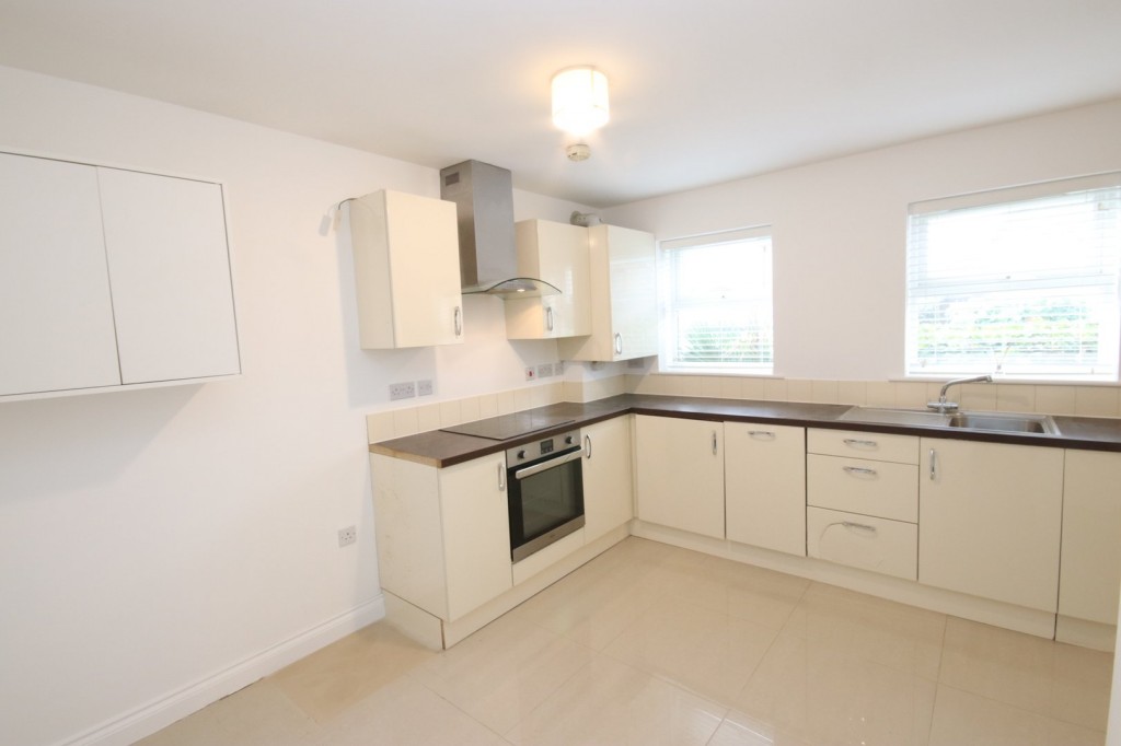 Ampthill Road, Flitwick