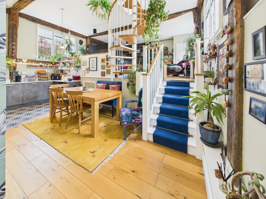 2 bedroom House for Sale Meeting House Lane, Baldock, Hertfordshire