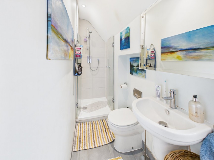 2 bedroom House for Sale Meeting House Lane, Baldock, Hertfordshire