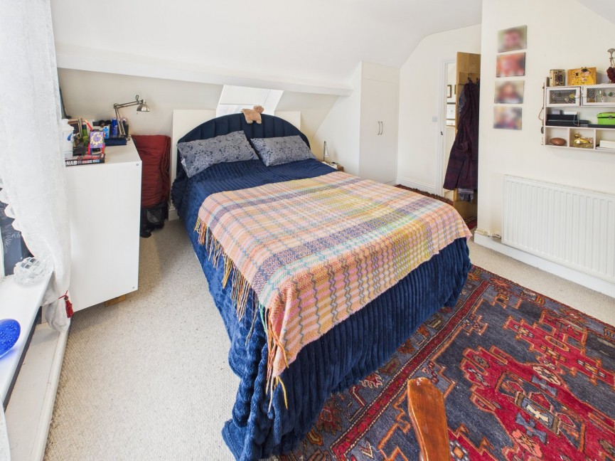 2 bedroom House for Sale Meeting House Lane, Baldock, Hertfordshire