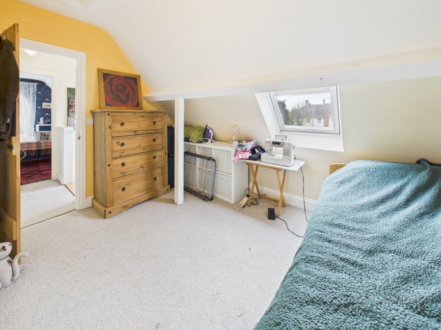 2 bedroom House for Sale Meeting House Lane, Baldock, Hertfordshire
