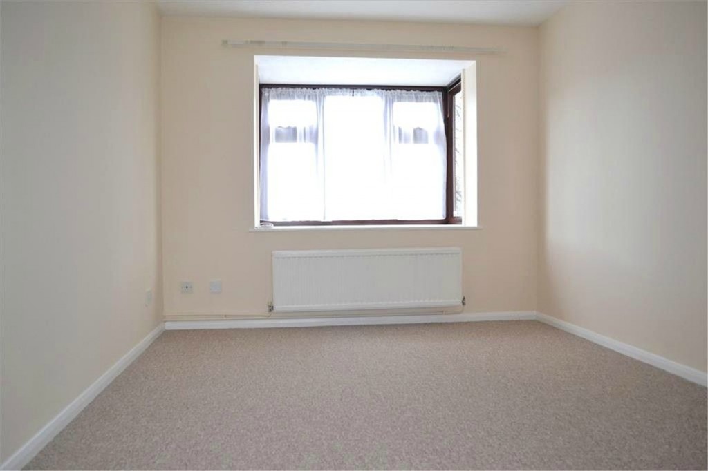 Bellevue Close, Potton, Sandy, Bedfordshire