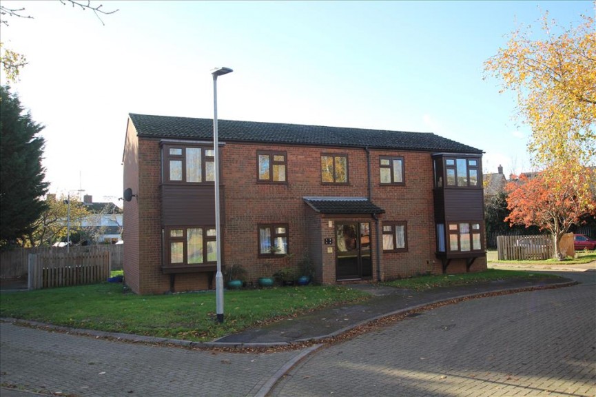 1 bedroom Flat for Letting Bellevue Close, Potton, Sandy, Bedfordshire