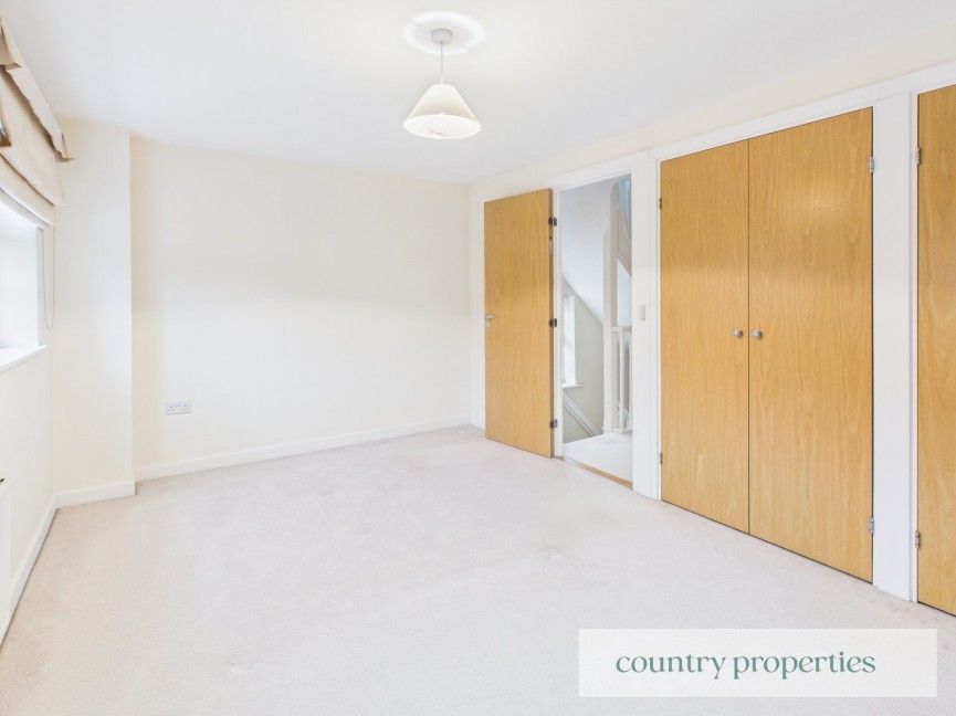 3 bedroom House for Sale Elderfield, Welwyn Garden City, Hertfordshire