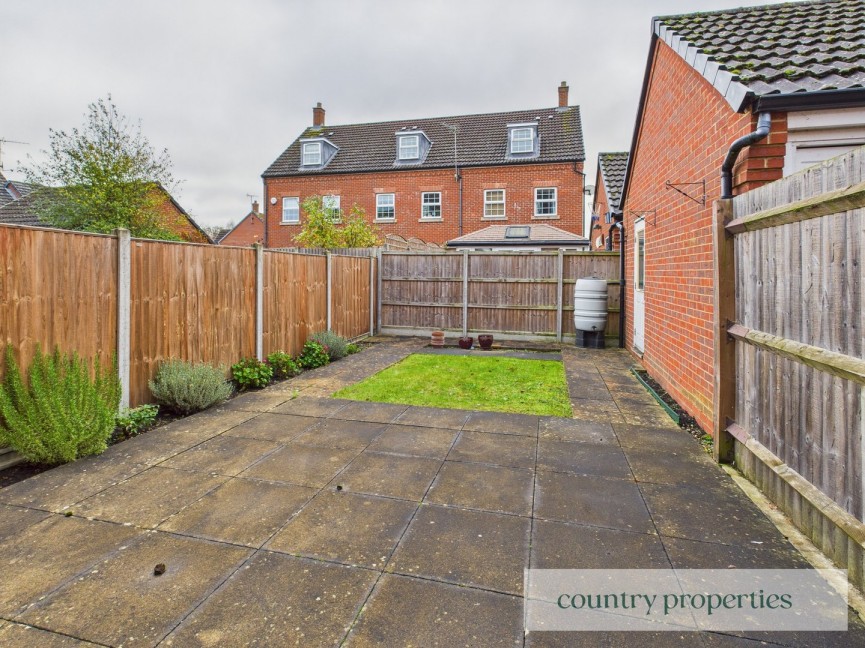 3 bedroom House for Sale Elderfield, Welwyn Garden City, Hertfordshire