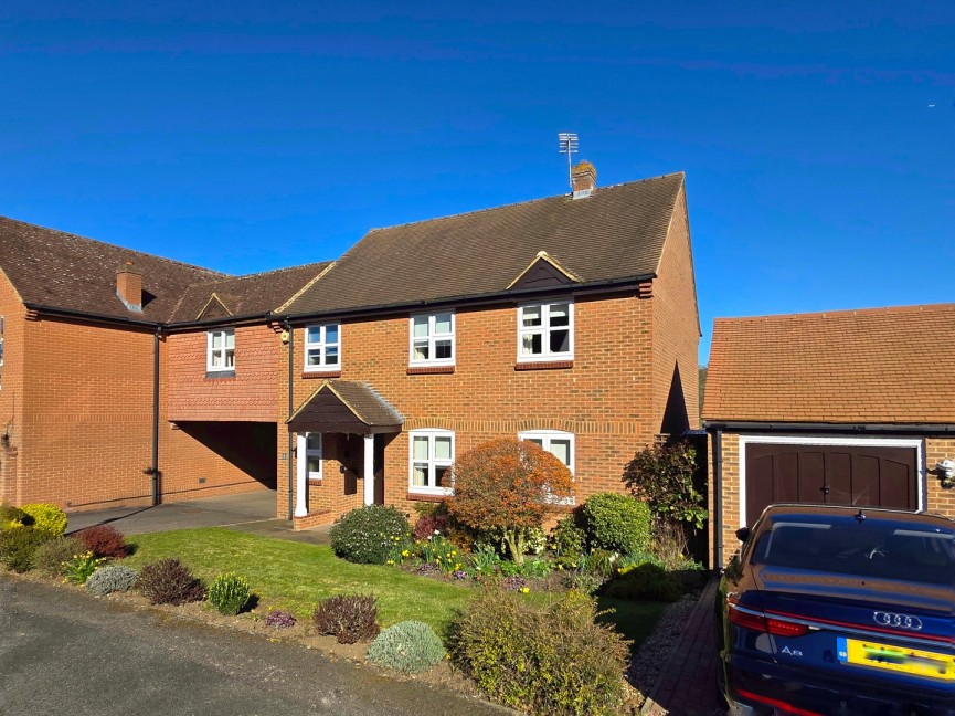4 bedroom House for Sale Ampthill, Bedfordshire