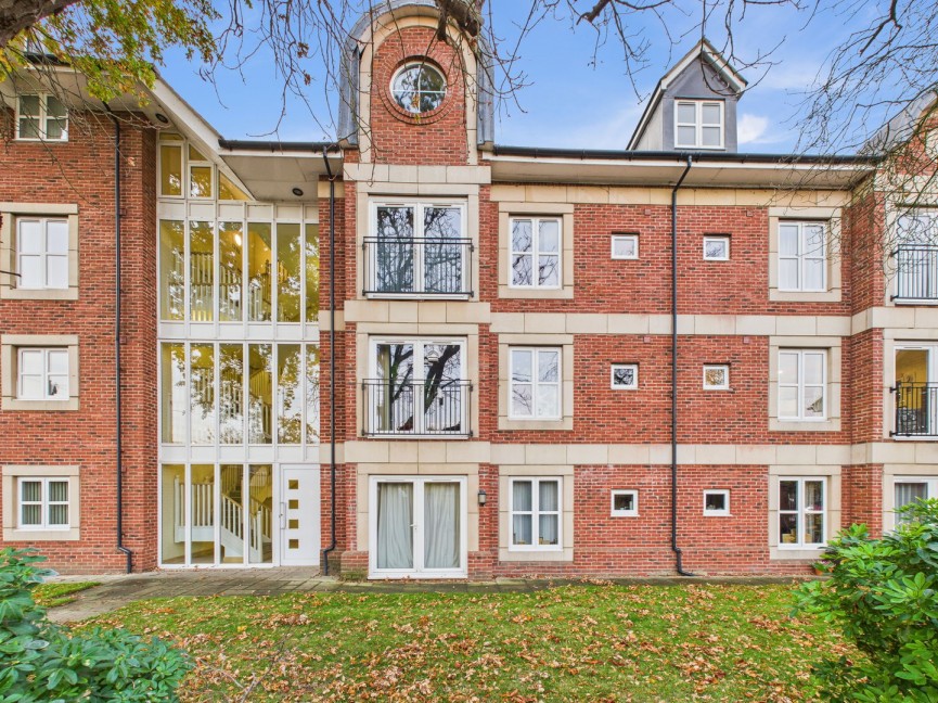 2 bedroom Flat for Sale Rose Lane, Biggleswade, Bedfordshire