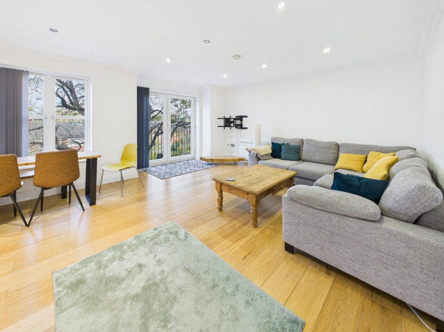 2 bedroom Flat for Sale Rose Lane, Biggleswade, Bedfordshire