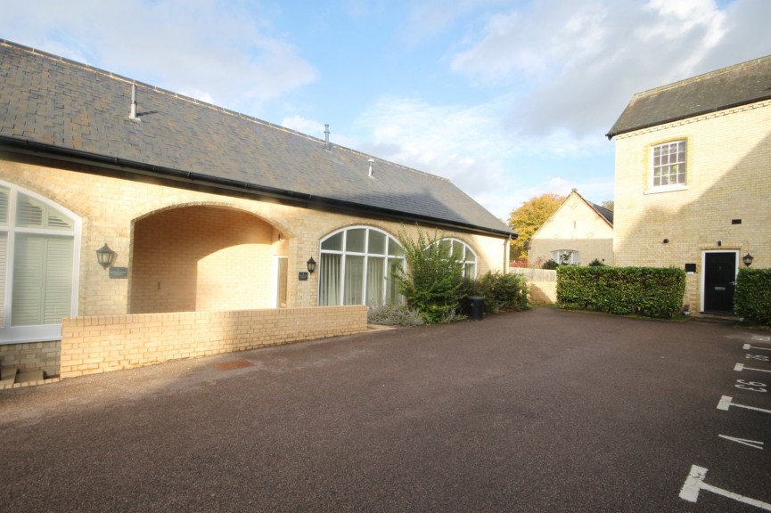 2 bedroom Flat for Letting Kingsley Avenue, Fairfield Park, Stotfold