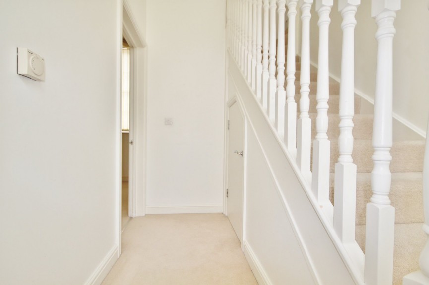 2 bedroom Flat for Letting Kingsley Avenue, Fairfield Park, Stotfold