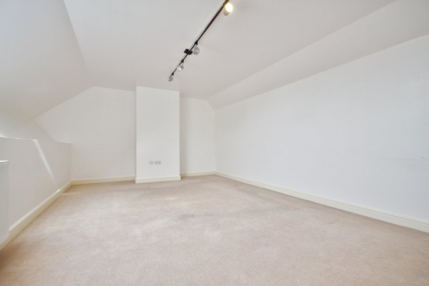 2 bedroom Flat for Letting Kingsley Avenue, Fairfield Park, Stotfold
