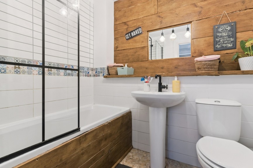 4 bedroom House for Sale Symonds Road, Hitchin, Hertfordshire