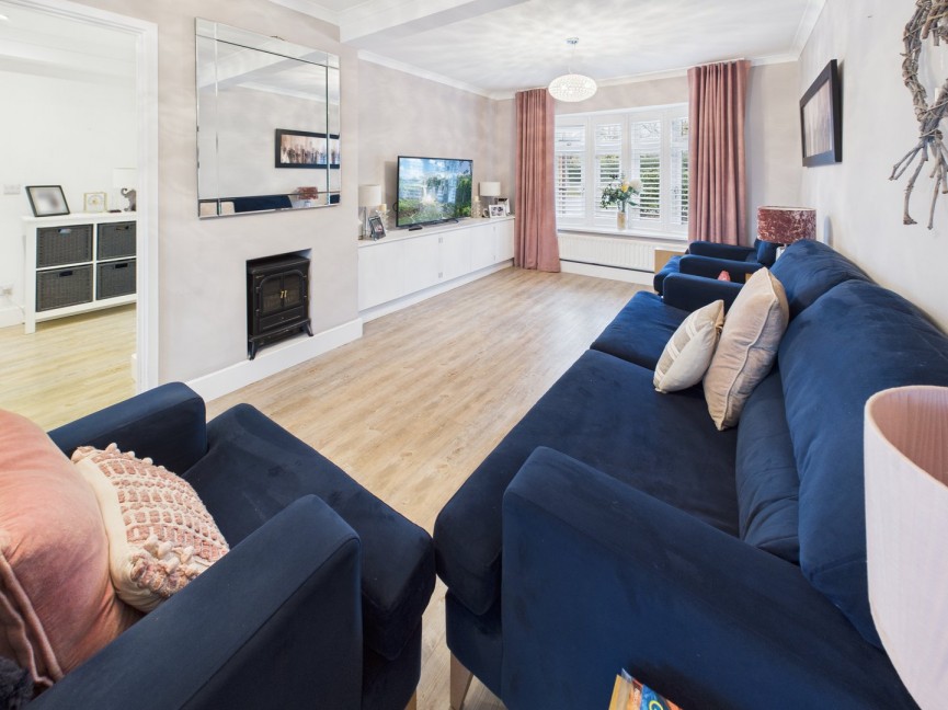 3 bedroom House for Sale St Marys Way, Baldock, Hertfordshire