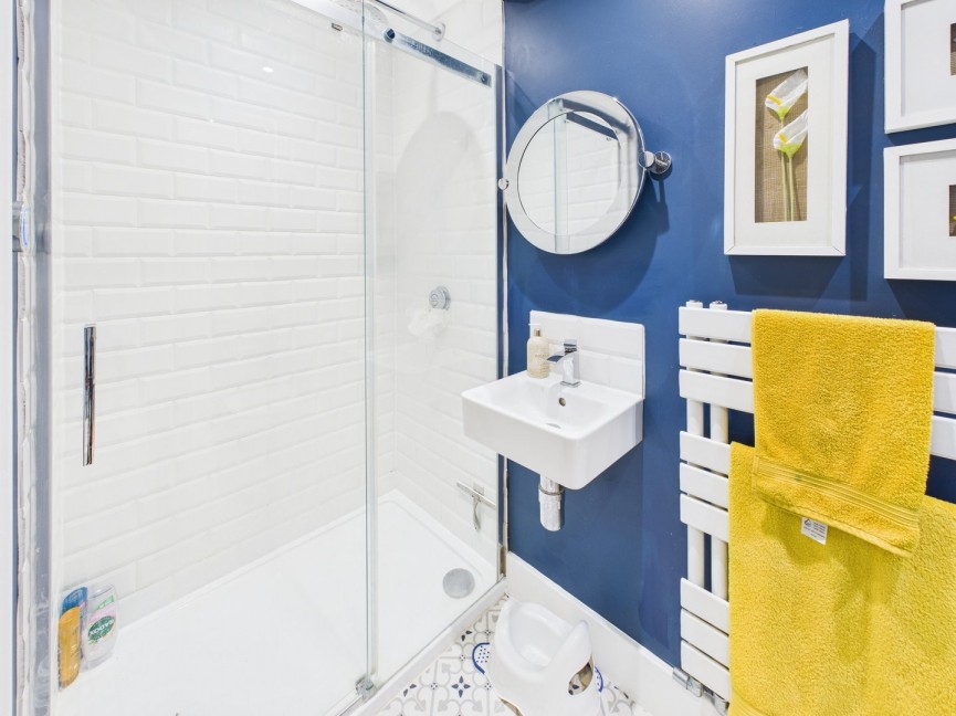 3 bedroom House for Sale St Marys Way, Baldock, Hertfordshire