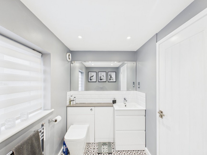 3 bedroom House for Sale St Marys Way, Baldock, Hertfordshire