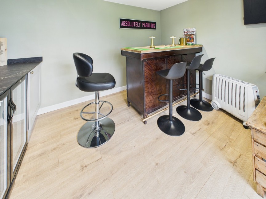 3 bedroom House for Sale St Marys Way, Baldock, Hertfordshire