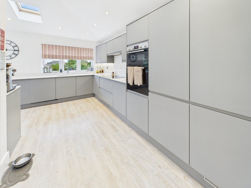 3 bedroom House for Sale St Marys Way, Baldock, Hertfordshire