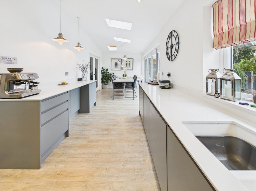 3 bedroom House for Sale St Marys Way, Baldock, Hertfordshire