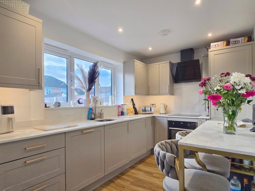 2 bedroom Bungalow for Sale Houghton Conquest, Bedfordshire