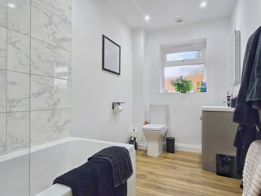 2 bedroom Bungalow for Sale Houghton Conquest, Bedfordshire