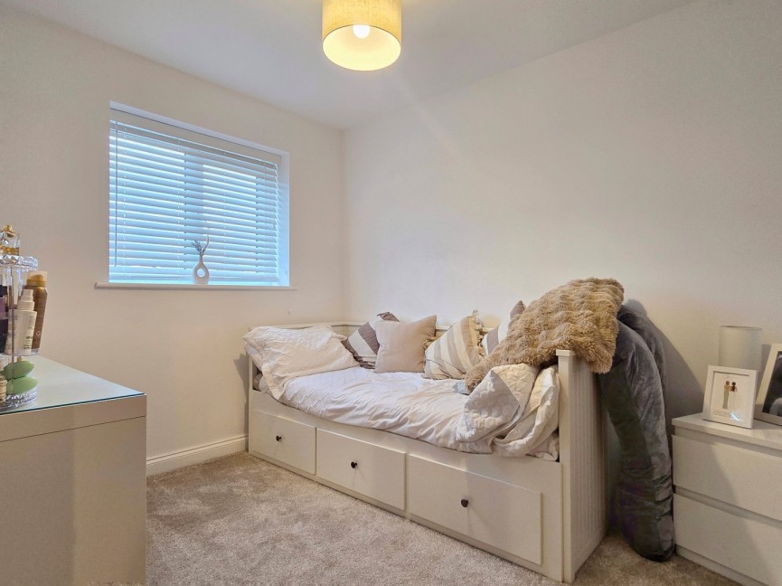 2 bedroom Bungalow for Sale Houghton Conquest, Bedfordshire