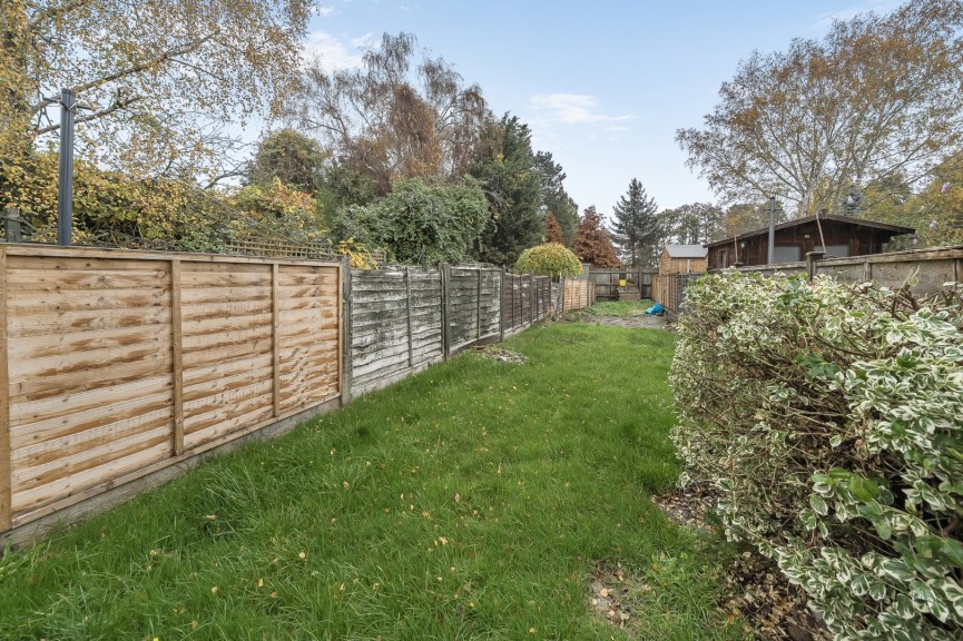 2 bedroom House for Sale Ampthill Road, Shefford, Bedfordshire